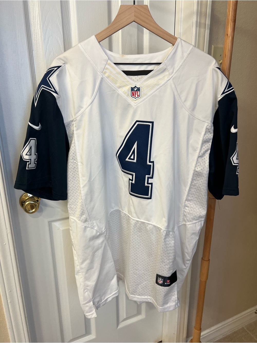 Nike Dallas Cowboys #4 White & Navy Prescott Football Jersey